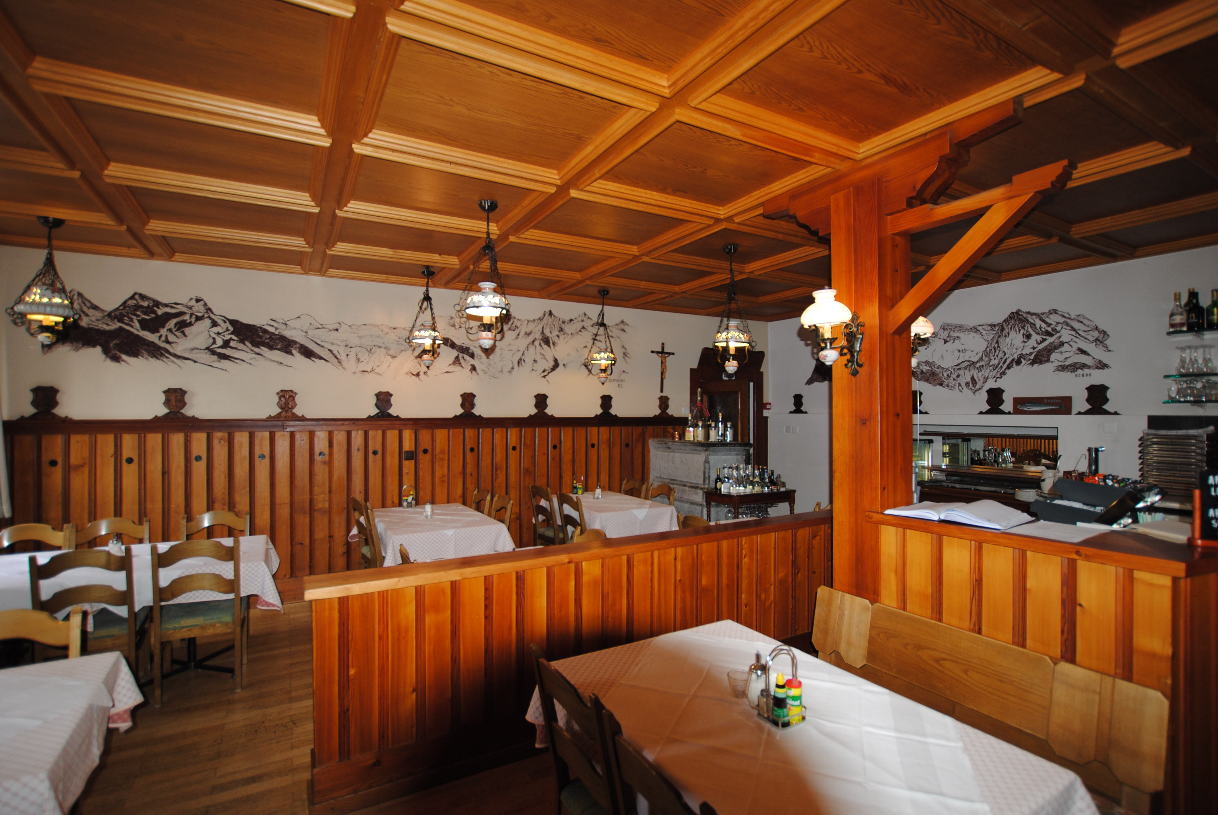 Urlaub-mit-Hund: Hotel Croix d`Or et Poste